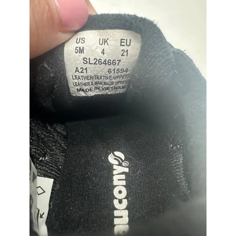 Saucony Toddler's Boy Jazz Lite 2.0 Sneaker size 5M Black White Leather Slip on - Picture 5 of 5